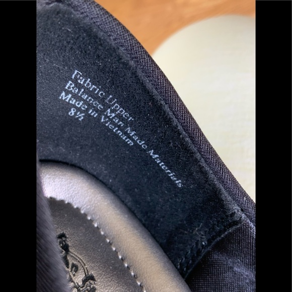 Shoes - Picture 7 of 7